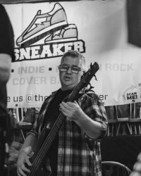 Sneaker live on stage (photo 21)